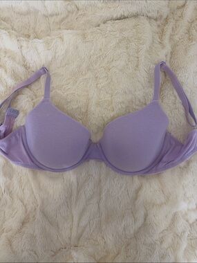 Victoria's Secret Lilac T-Shirt Bra